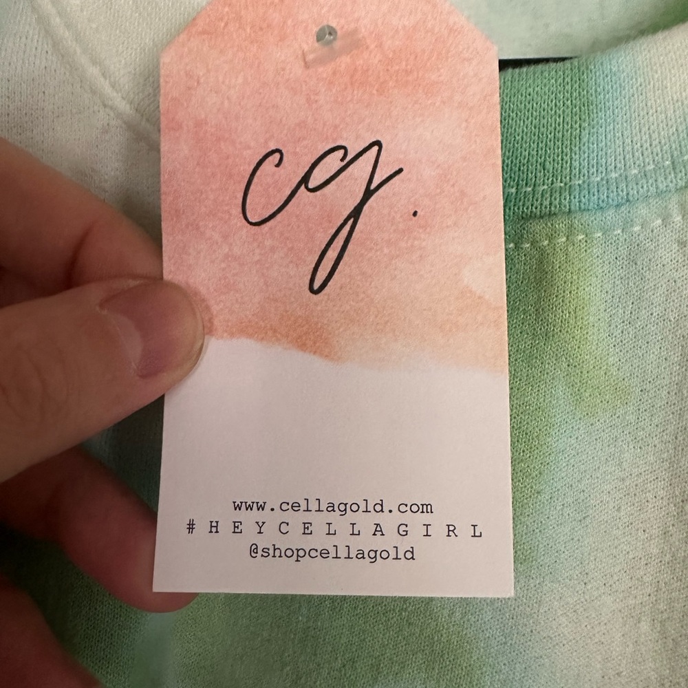 Hand-Dyed Tie-Dye Sweatshirt 💚💙 - Picture 5 of 6